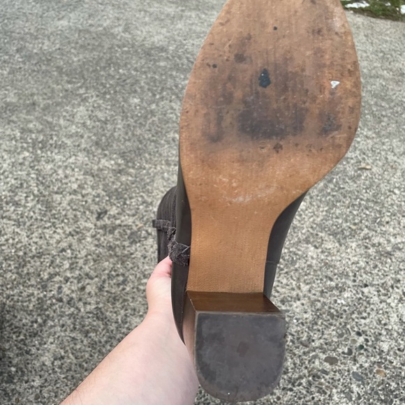 Gray Suede Boots Size 7 - Picture 2 of 10